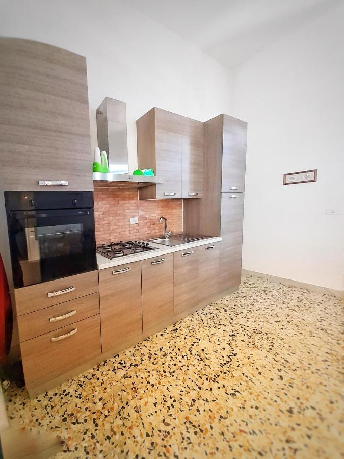 레체 La Casa Del Borgo 빌라 외부 사진